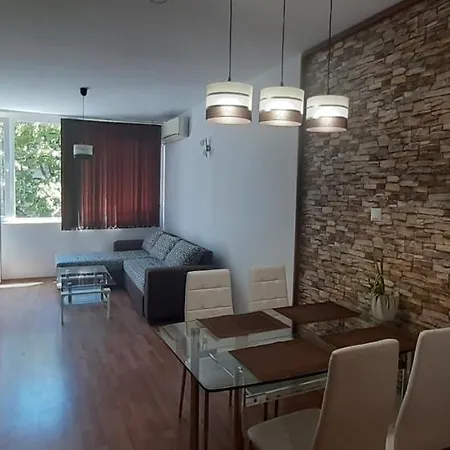 Nana's Apartamento Varna
