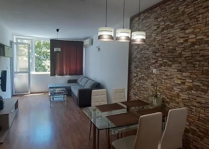 Nana's Lejlighed Varna